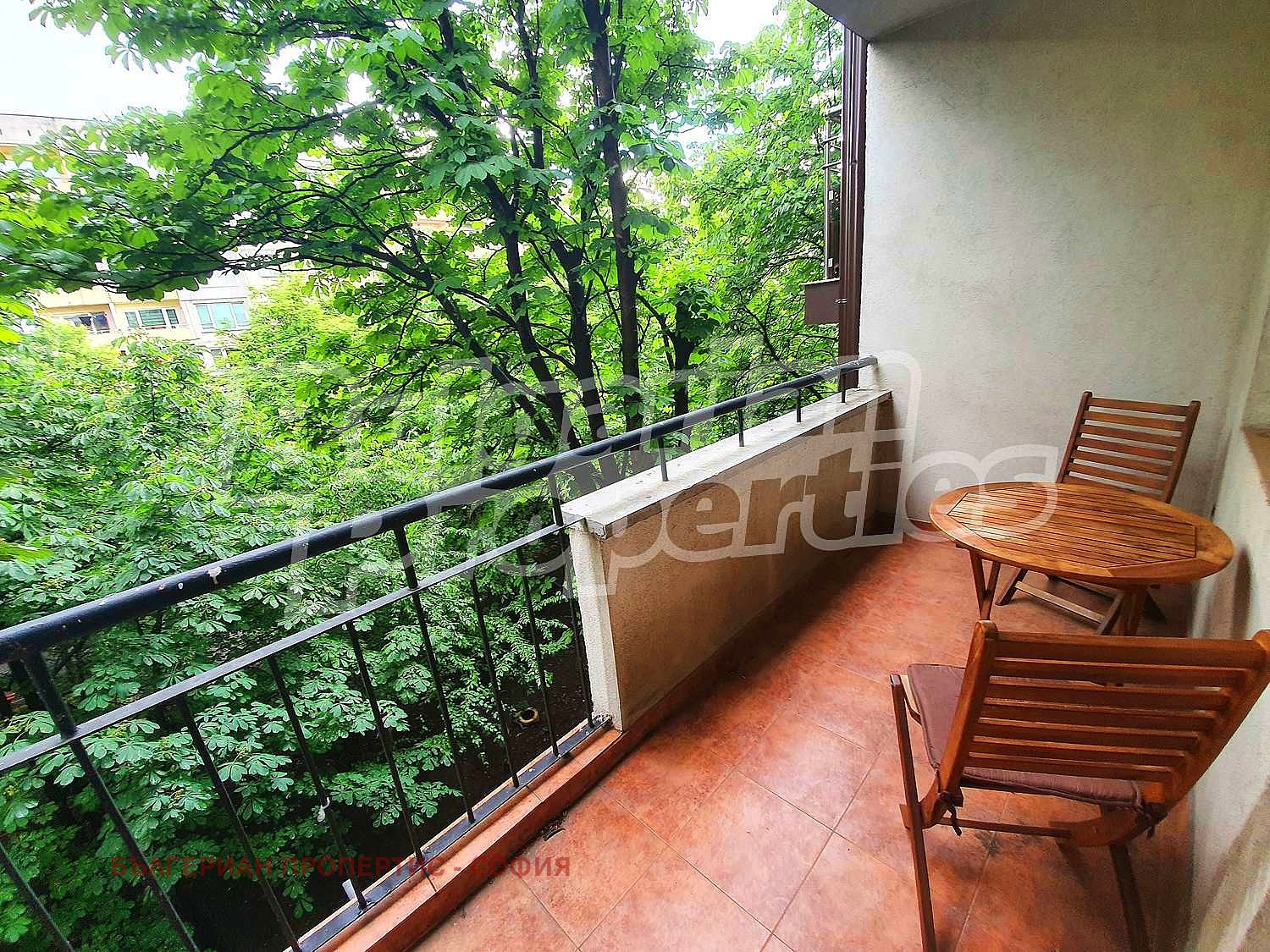 Продава 3-СТАЕН град София, Лагера